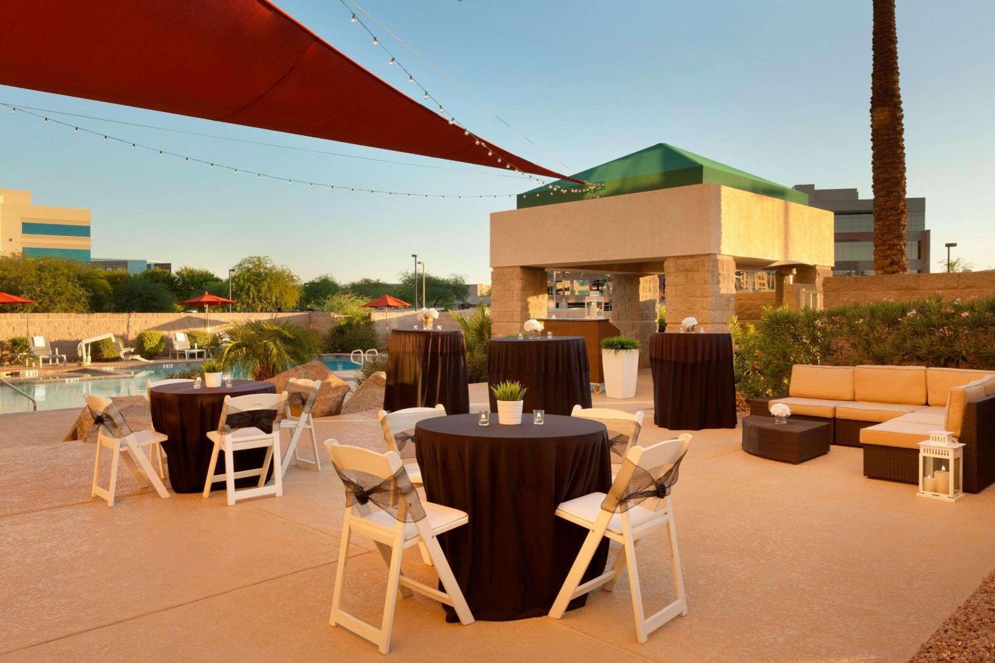 Radisson Hotel Phoenix Airport Exteriör bild